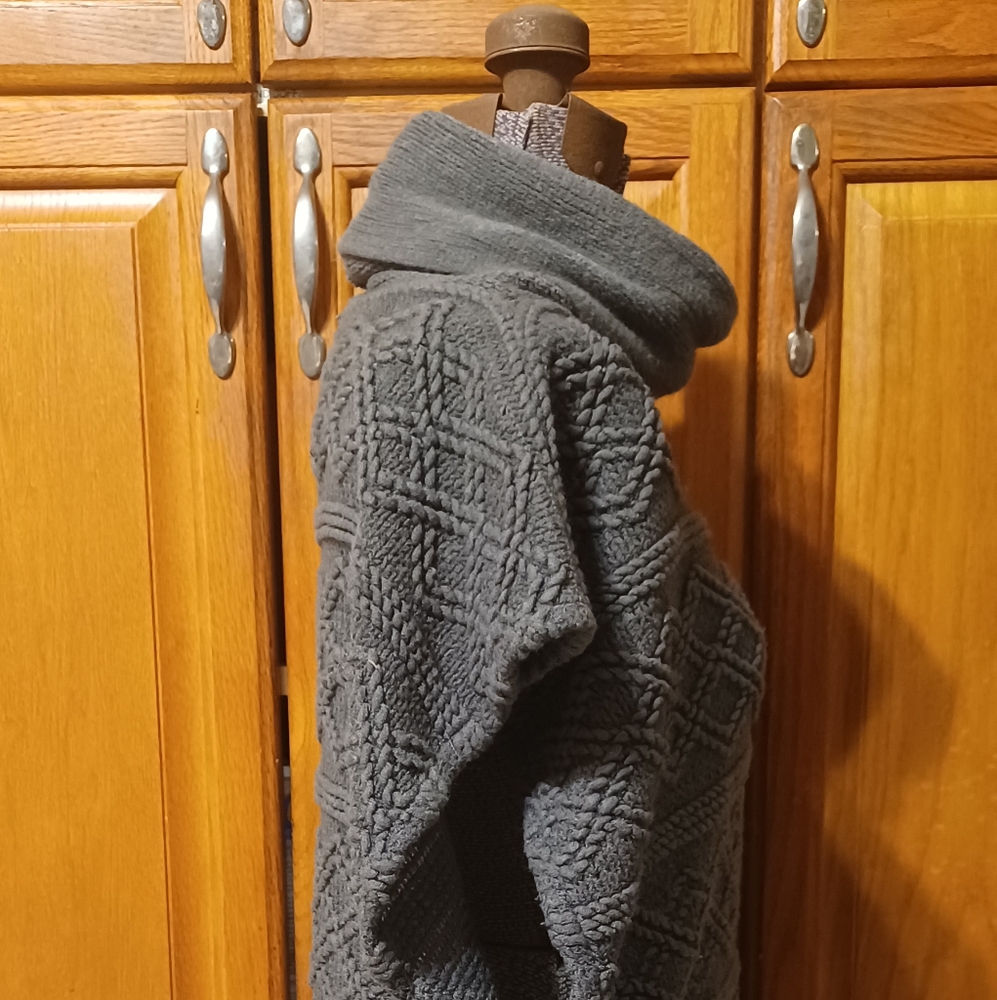 Gray Sweater - image 2